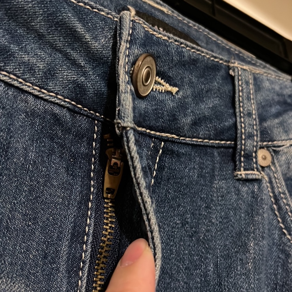 NWT Signature Studio Classic Rise Crop - Picture 7 of 11